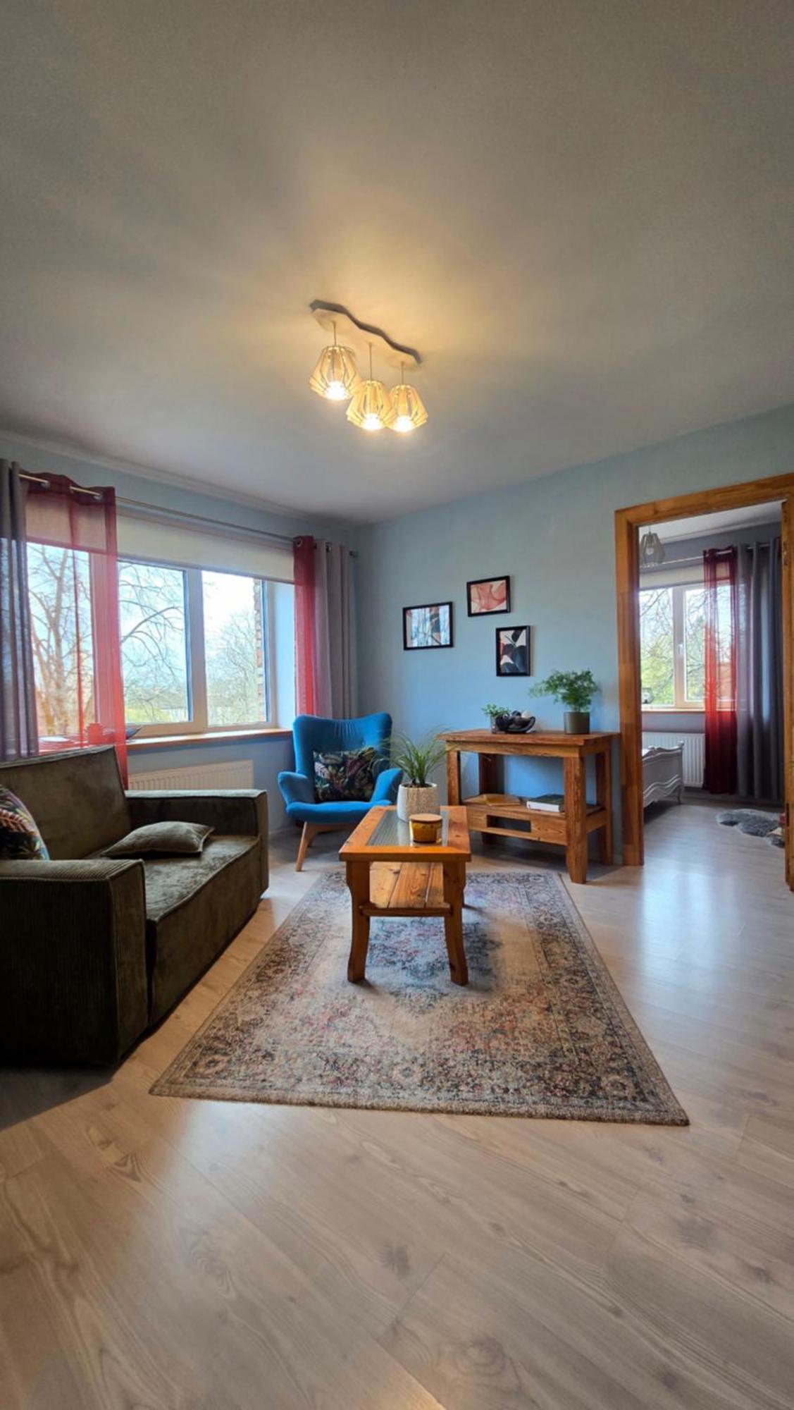 Parka Apartamenti Kuldiga Ngoại thất bức ảnh
